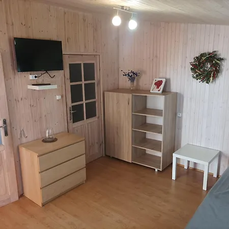 Osrodek Wczasowy Lowiczanka 홀리데이파크 *